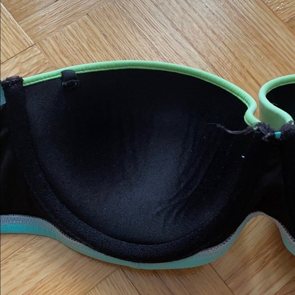 👙Victoria’s Secret Bikini Top - Picture 7 of 8